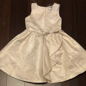 Girls size 4 Christmas dress